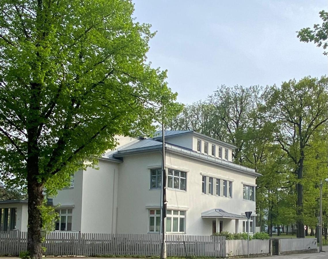 Vanapargi Apartments 派尔努 外观 照片