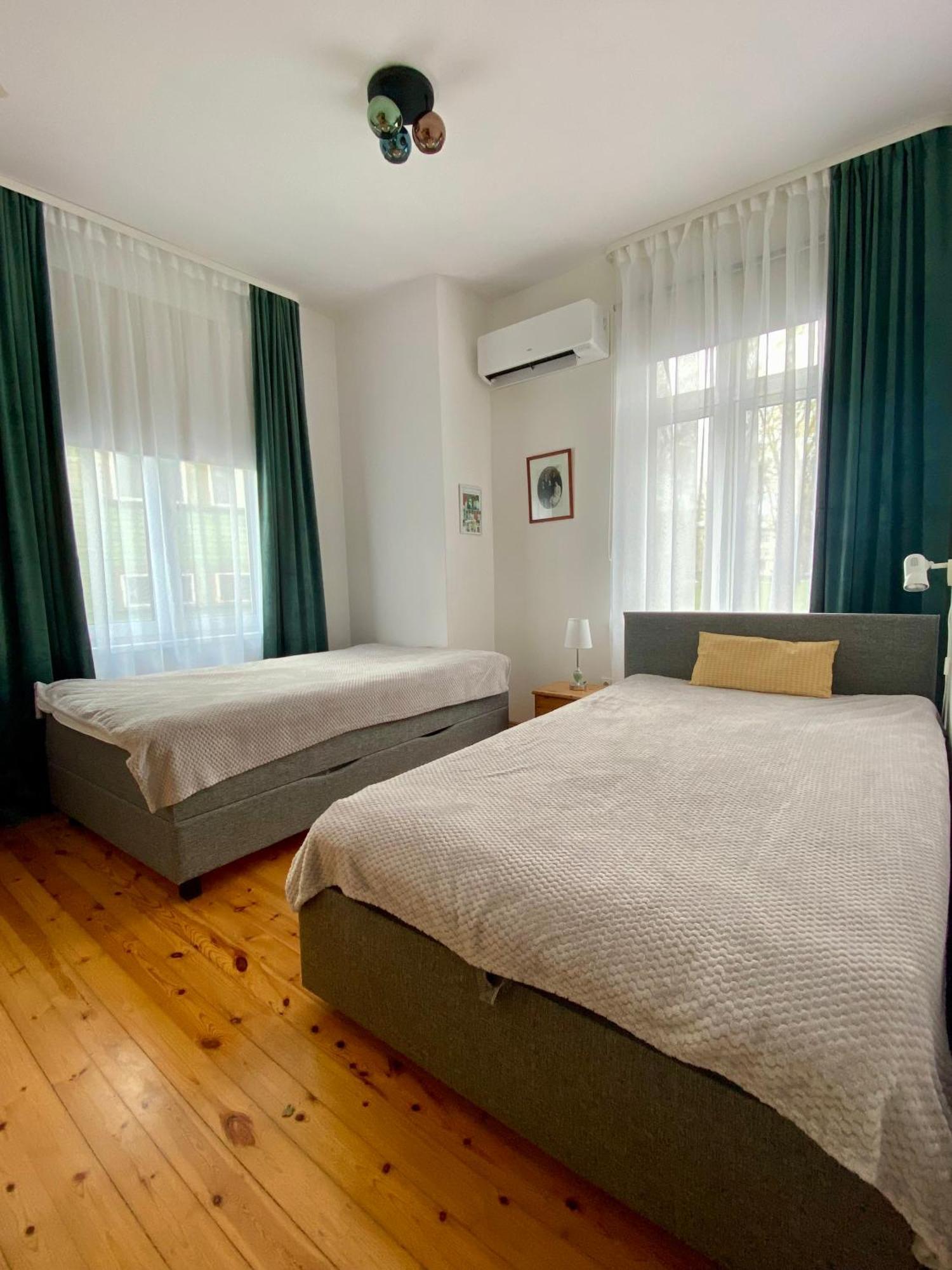 Vanapargi Apartments 派尔努 外观 照片